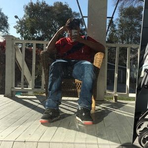 Meet your Posher, Alex